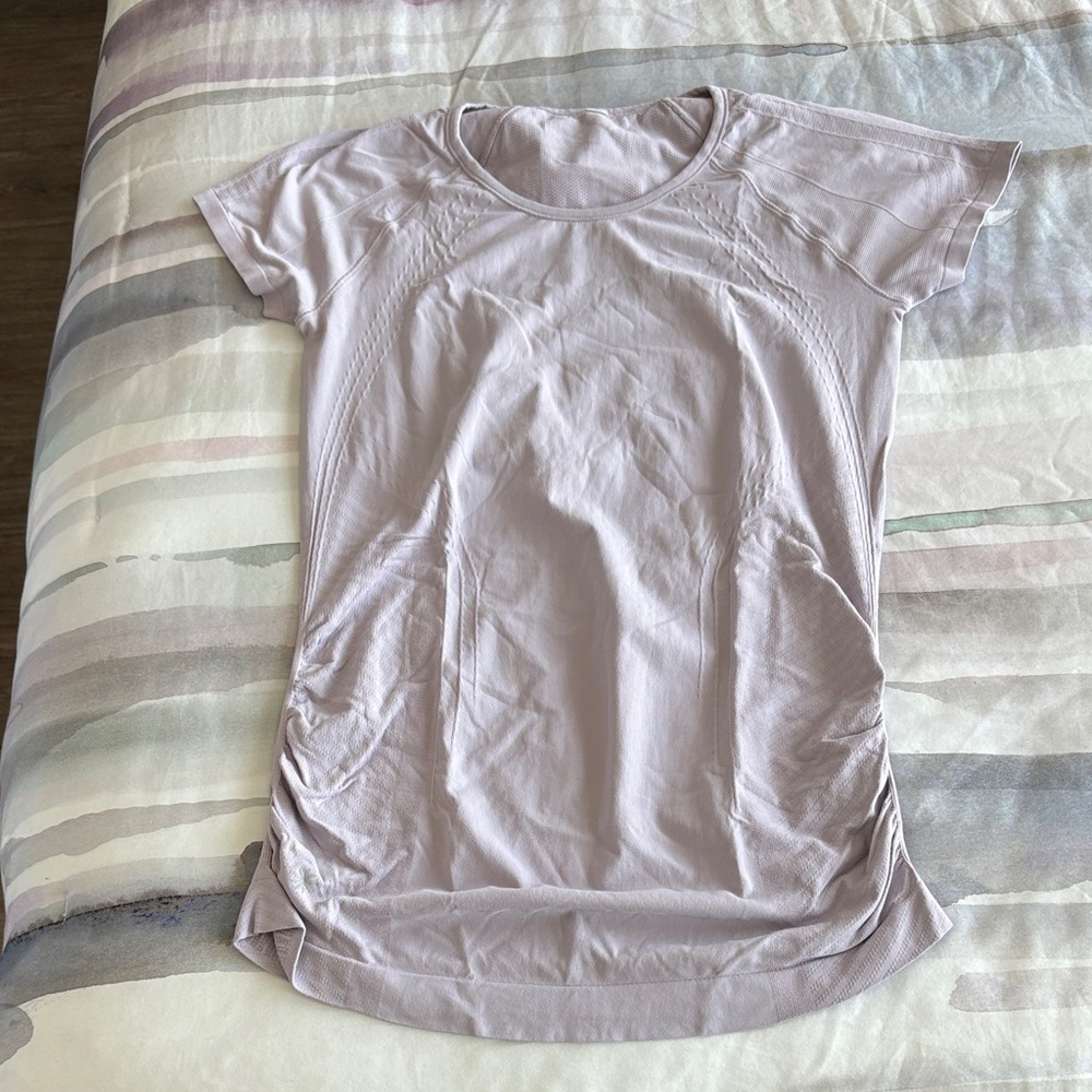 Athleta Women's Lavender Short Sleeve Top